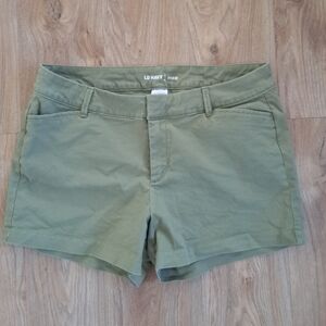 Old Navy Women's Green Shorts